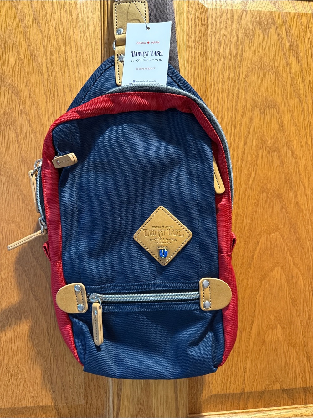 Harvest Label Sling Bag